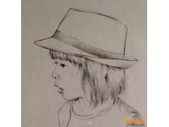 手繪女兒成長素描日記，愛意滿滿~