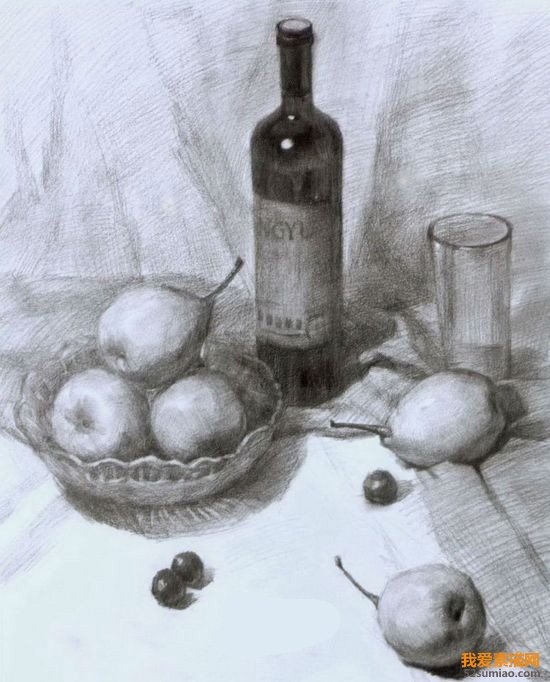 素描靜物紅酒瓶鴨梨葡萄襯布的組合繪畫步驟五 素描靜物紅酒瓶鴨梨葡萄襯布的組合繪畫步驟五